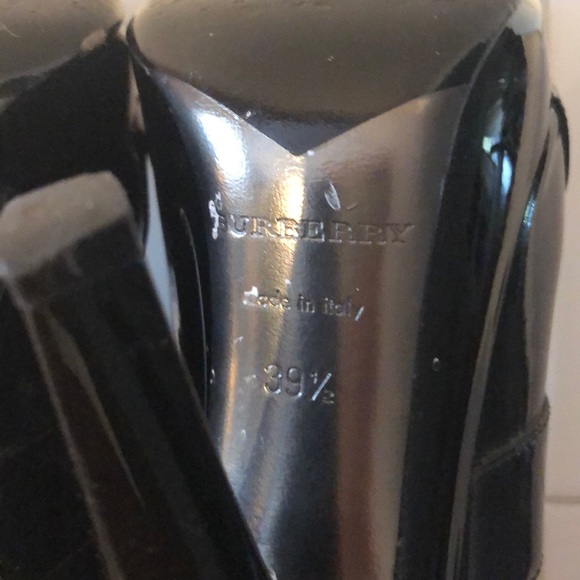 Burberry Booties - Picture 4 of 8